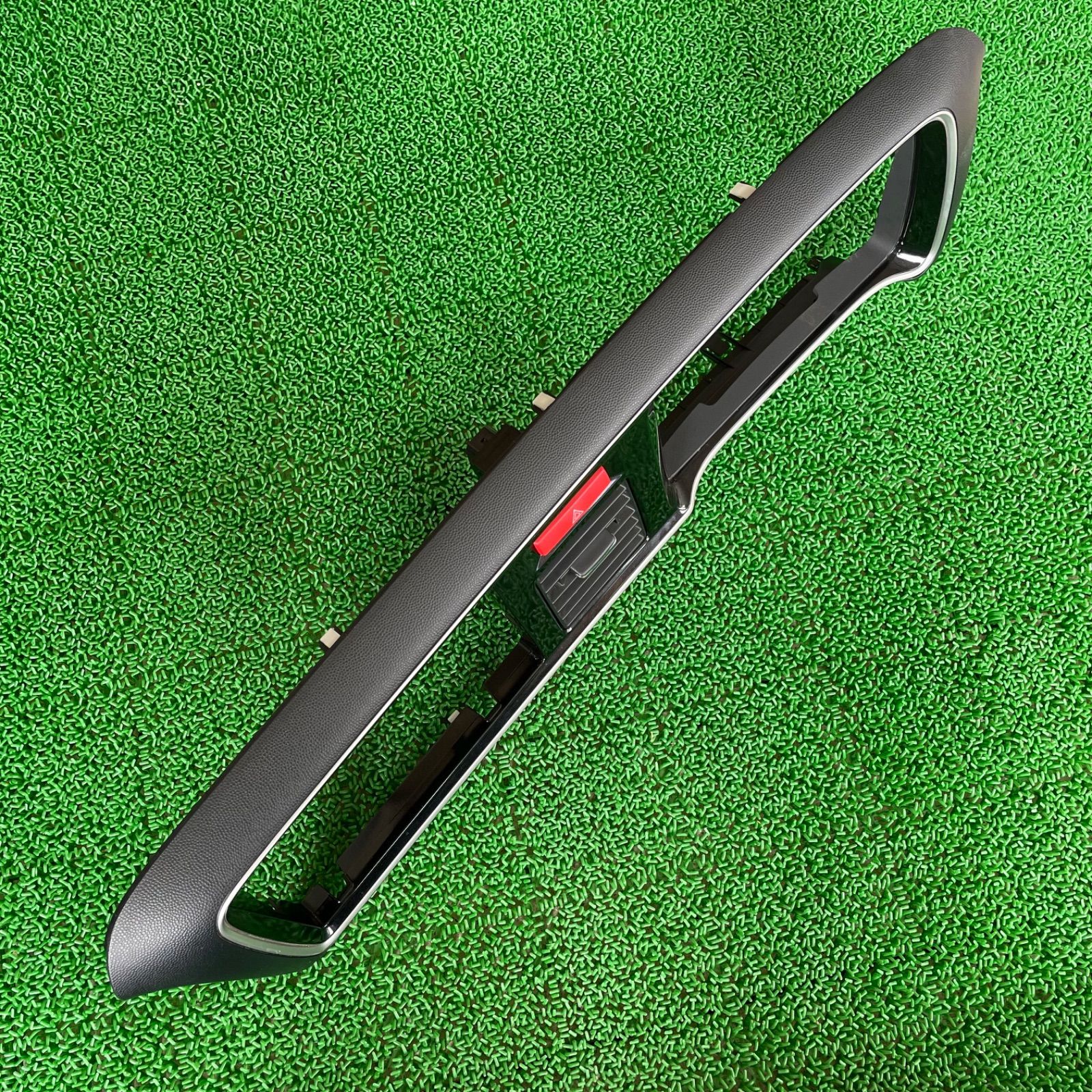 JC1 ライフ ハザードスイッチ センターエアコン吹出口付パネル No.9168