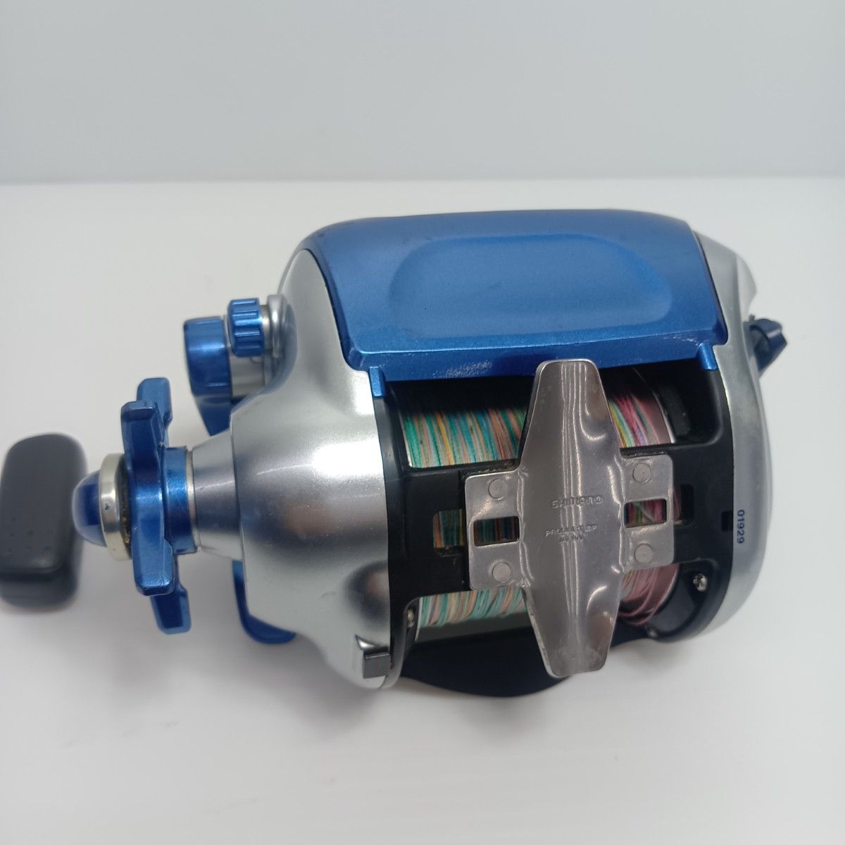 SHIMANO シマノ 電動リール 箱・コード付 4000HP - メルカリ