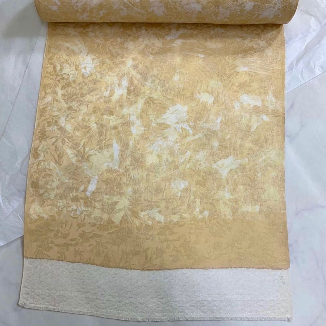 kimono one kimonoarisa 厳選 素敵なろうけつ染 小紋 反物 着尺