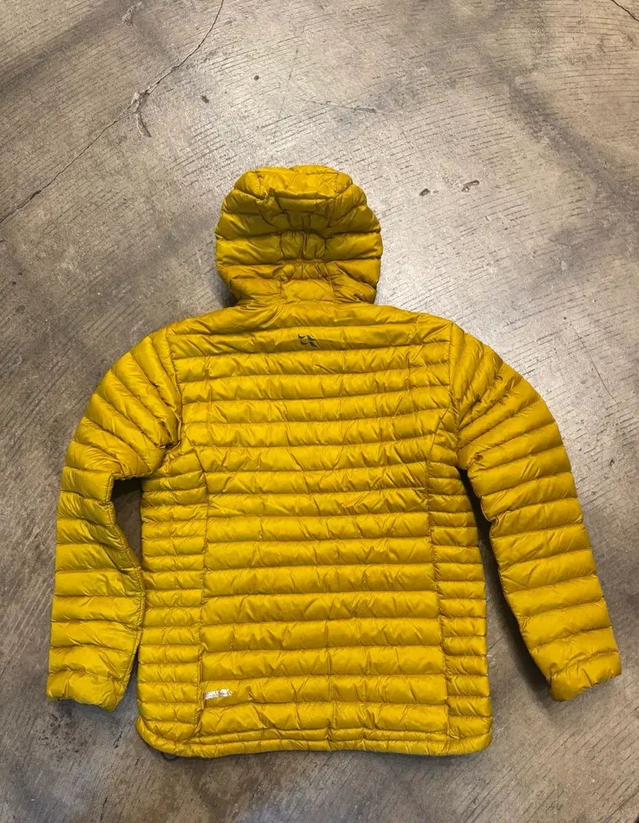 ラブ RAB マイクロライト アルパイン