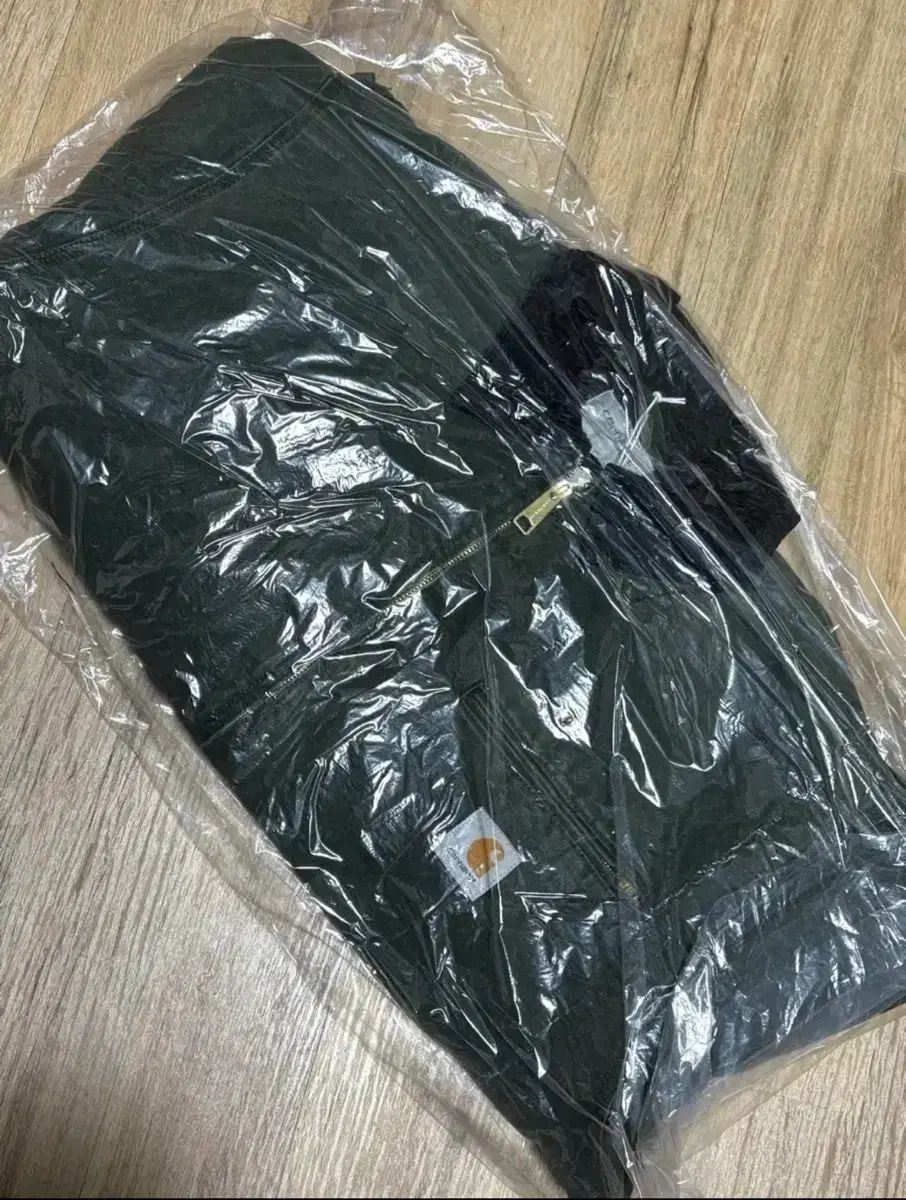 カーハート WIP デトロイト ジャケット オリーブ XL