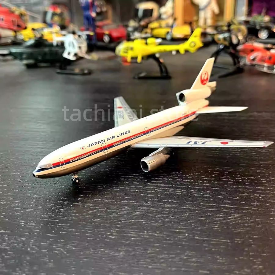 送料無料】1:400 スケール 合金製 飛行機モデル JAL日本航空