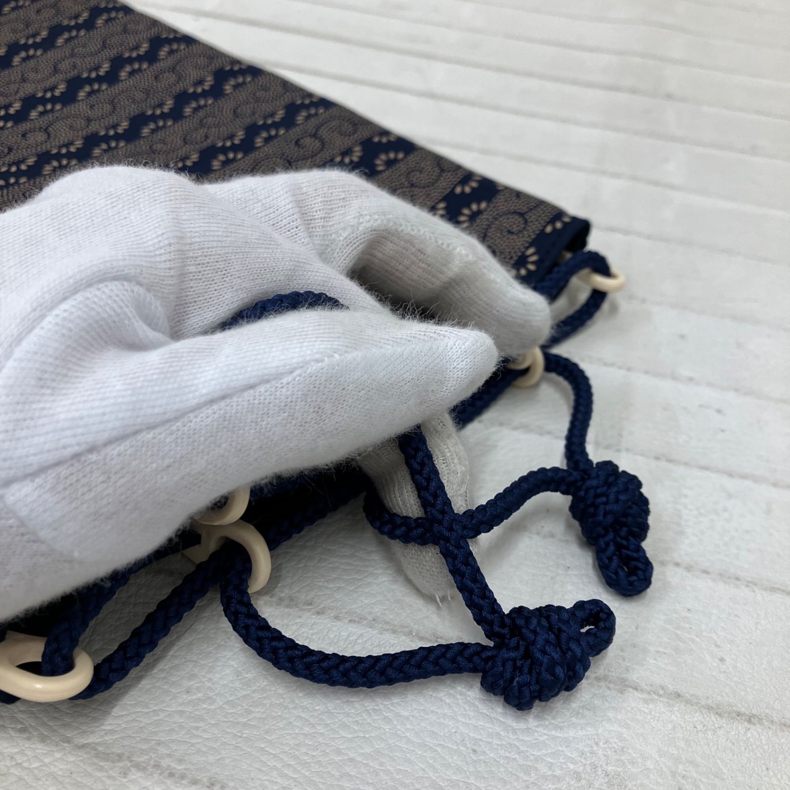 7046 印傳屋 インデンヤ INDEN-YA 印伝 印傳 甲州印伝 合切袋 巾着袋