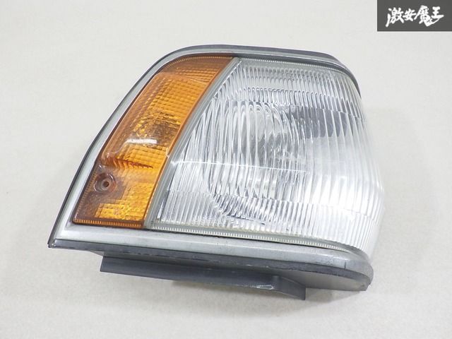 車・バイク・自転車 日産 純正 Y31 セドリック セダン ウィンカー