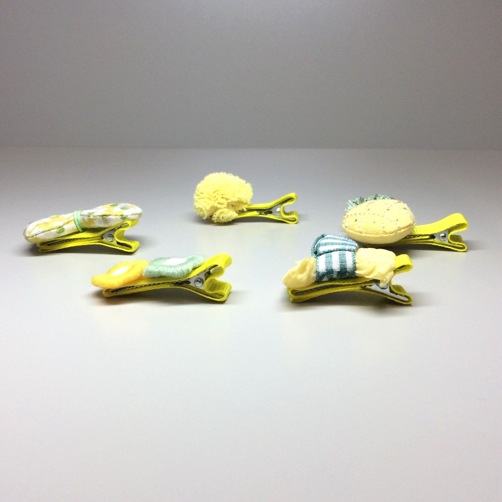 a066【新品・未使用品】キッズ用ヘアクリップ 5種類x2点セット ブルー