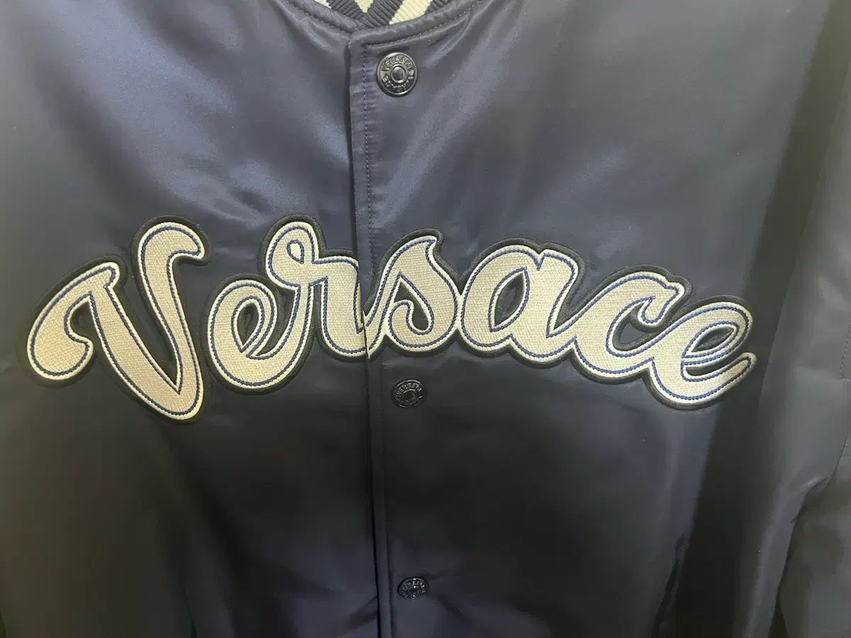 ヴェルサーチェ キルティング スタジャン スタジアム ブルゾン ジャケット 50