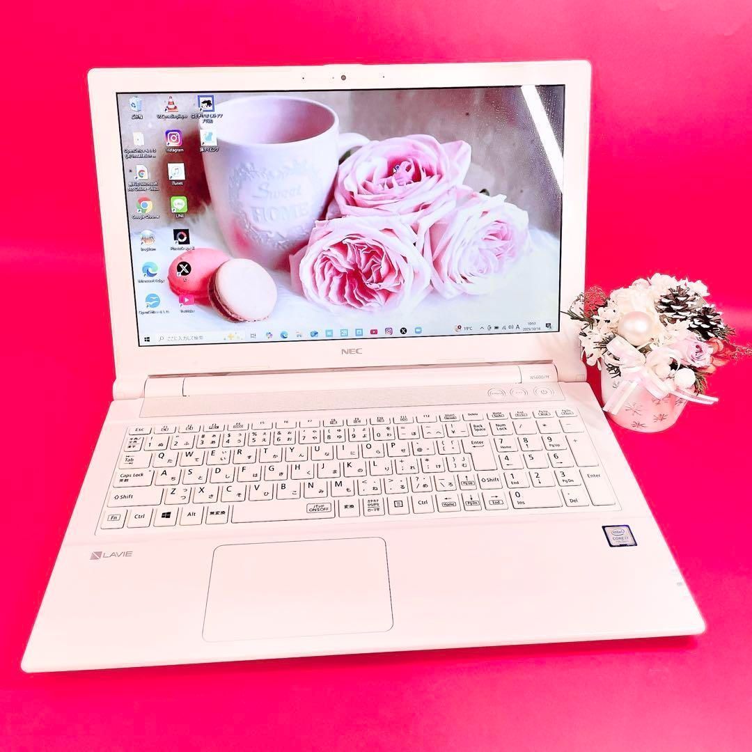 美品✨高性能Corei7‼️メモリ16GB✨️薄型ノートパソコン✨️綺麗な白