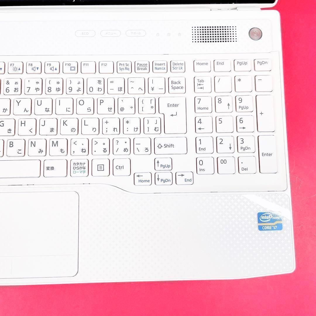 高性能Corei7✨️人気のタッチパネル搭載❣️薄型ノートパソコン✨️大