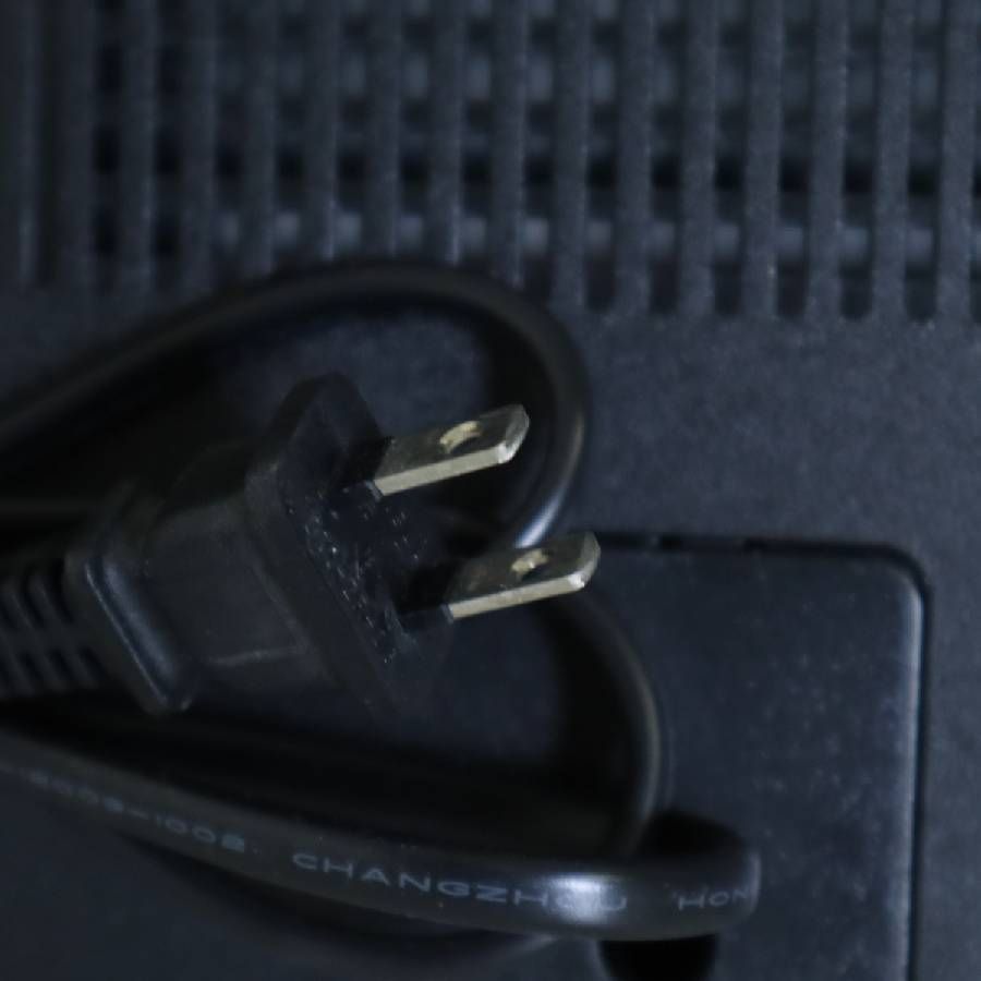 フルHD 液晶テレビ