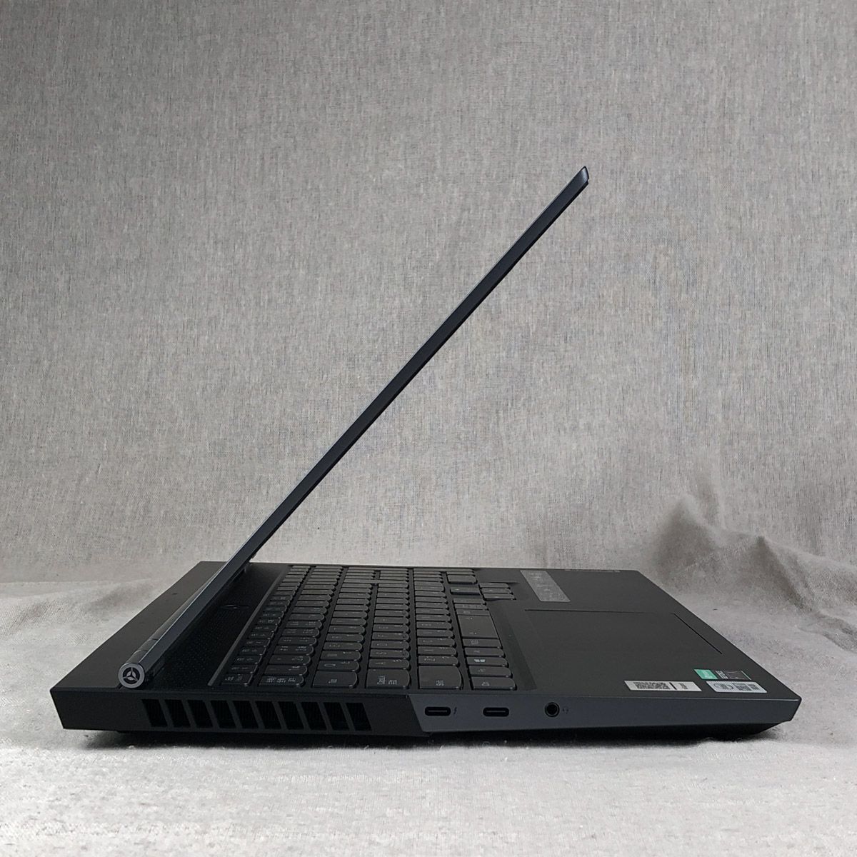 ◇ジャンク品・本体のみ◇ゲーミングパソコン ノートPC Lenovo Legion