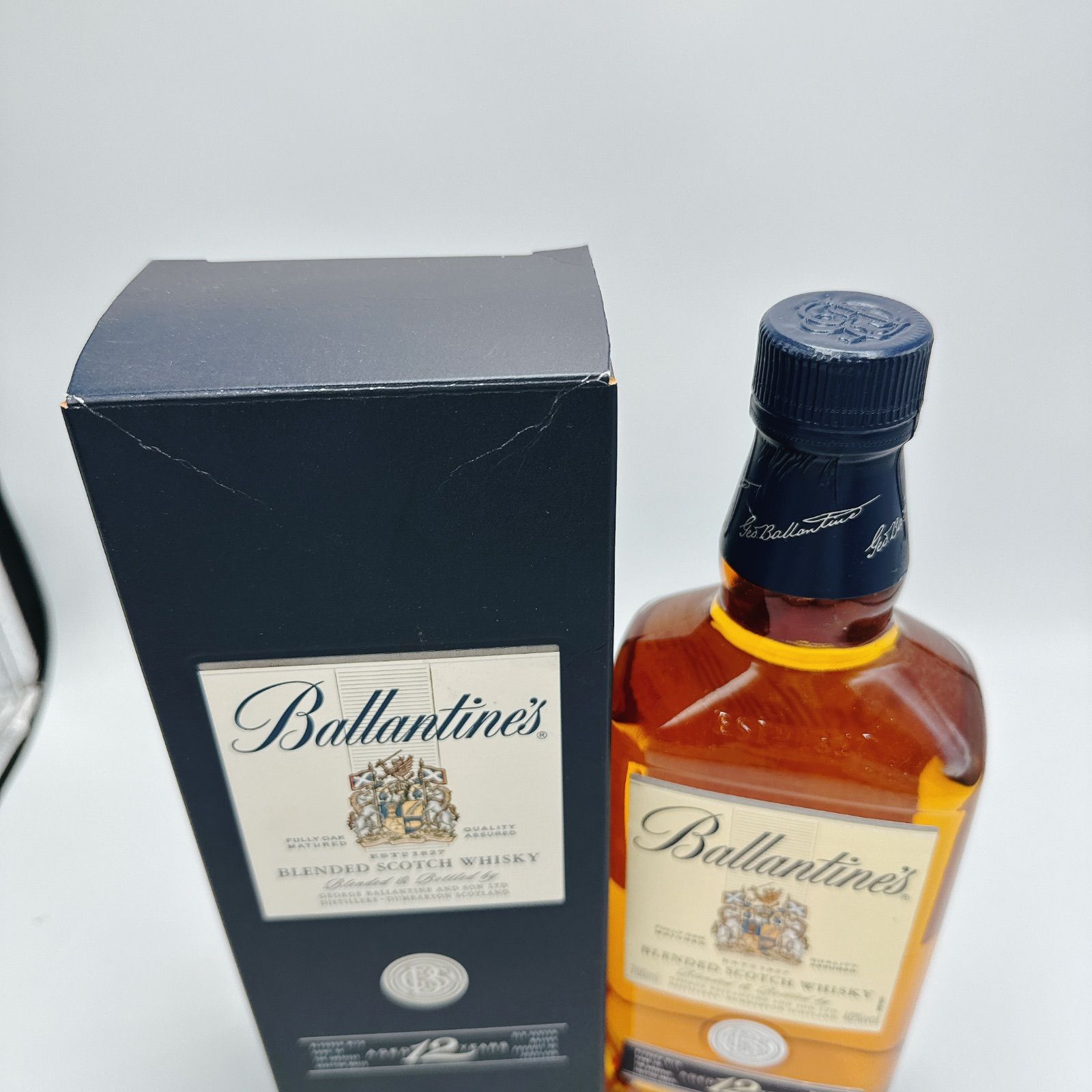 バランタイン 12年 700ml 古酒 未開栓 箱付 - メルカリ