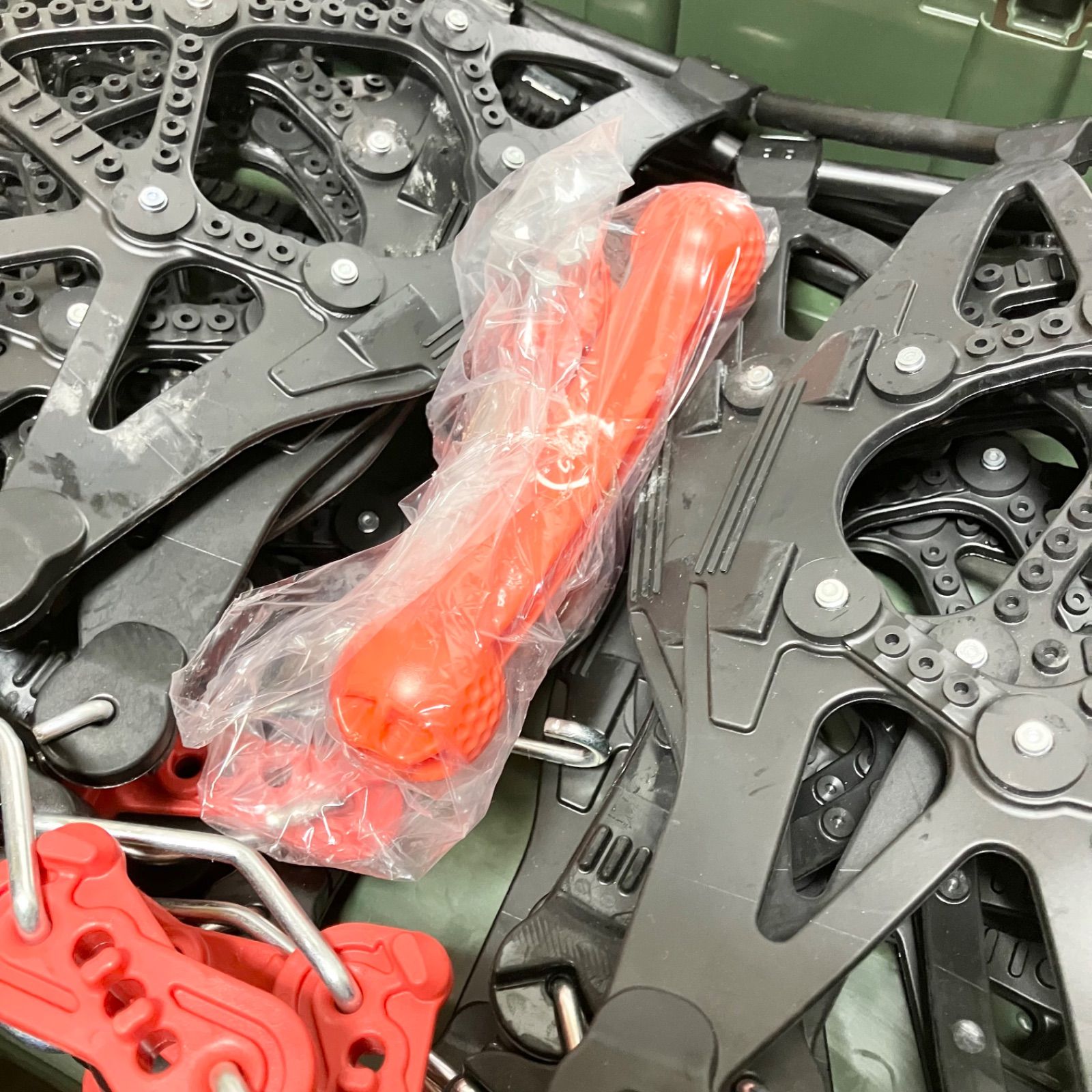 1回のみ使用 カーメイト タイヤチェーン バイアスロン クイックイージー QE 10 ミニバン ワンボックスカー