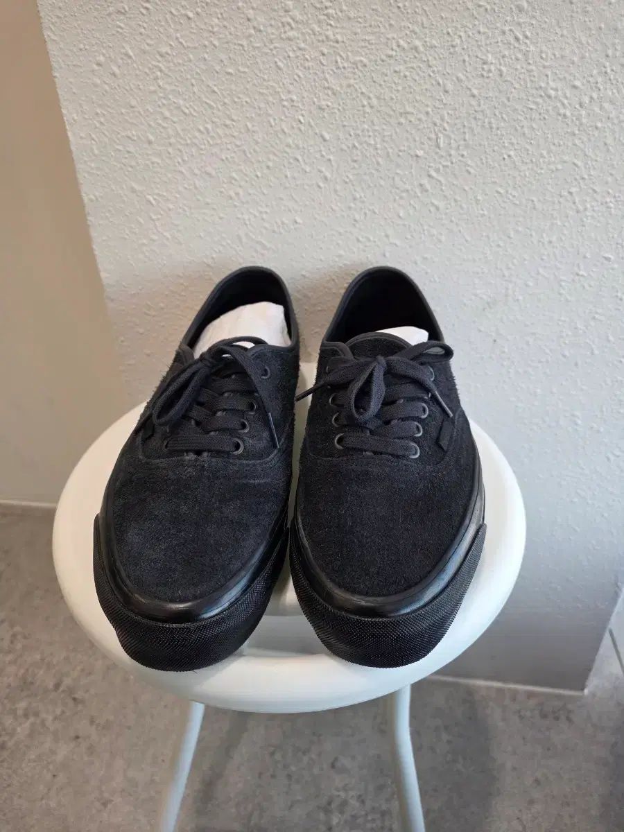 VANS LX 44 hairy suede phantom