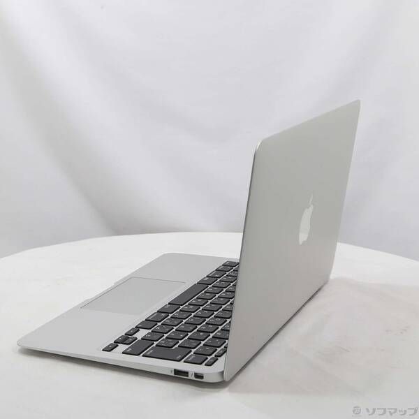 中古品〕 MacBook Air 11.6-inch Early-2015 MJVP2J／A Core_i5 1.6GHz