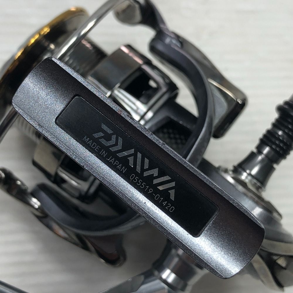 ΣΣDAIWA ダイワ スピニングリール 12イグジスト3012 H ガタつきあり 055519