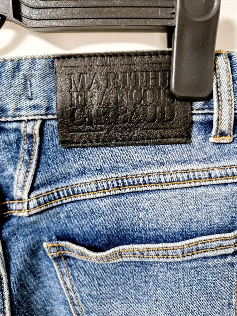 マリテフランソワジルボー メンズライク デニム パンツ