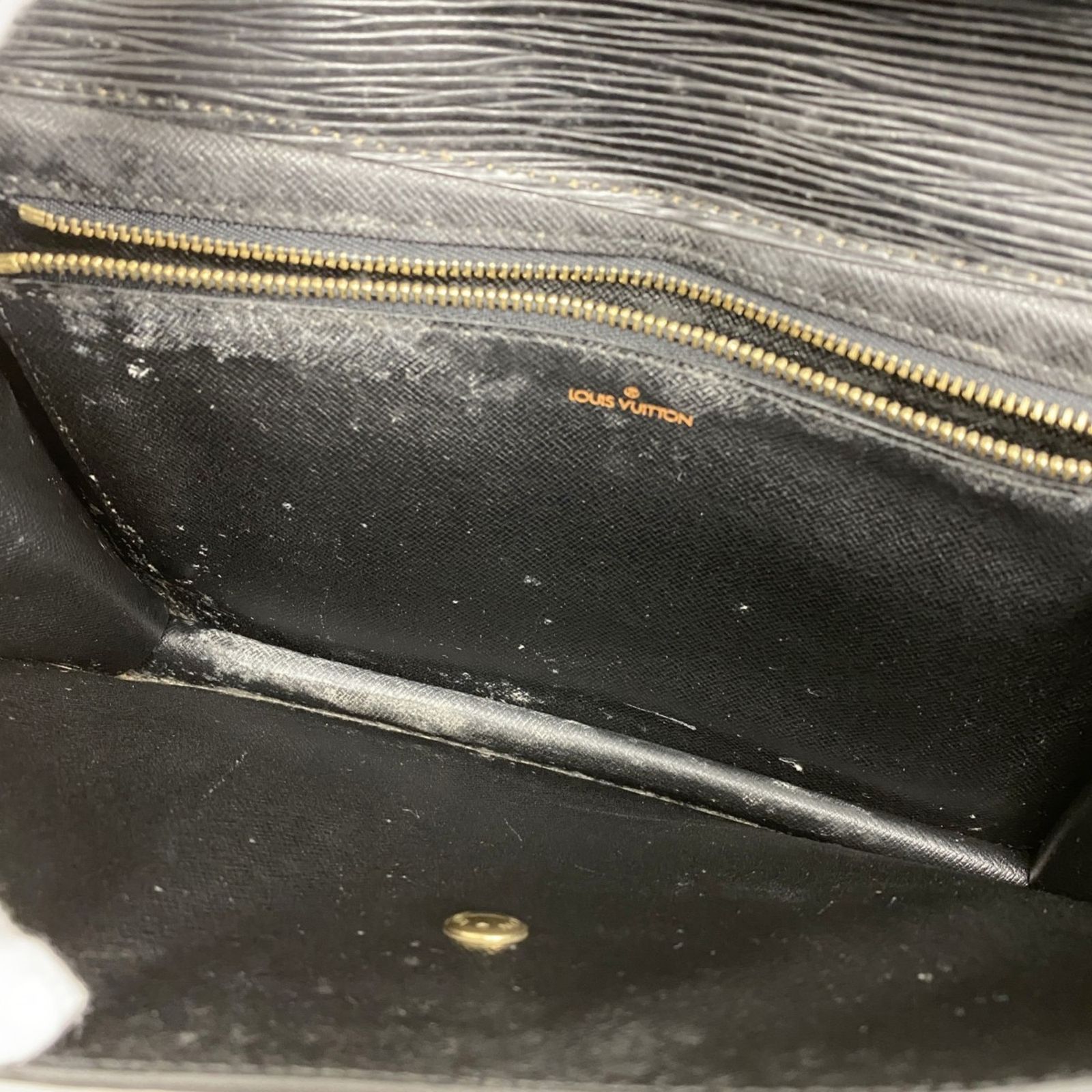 ルイ・ヴィトン(Louis Vuitton) ルイ・ヴィトン クラッチバッグ エピ