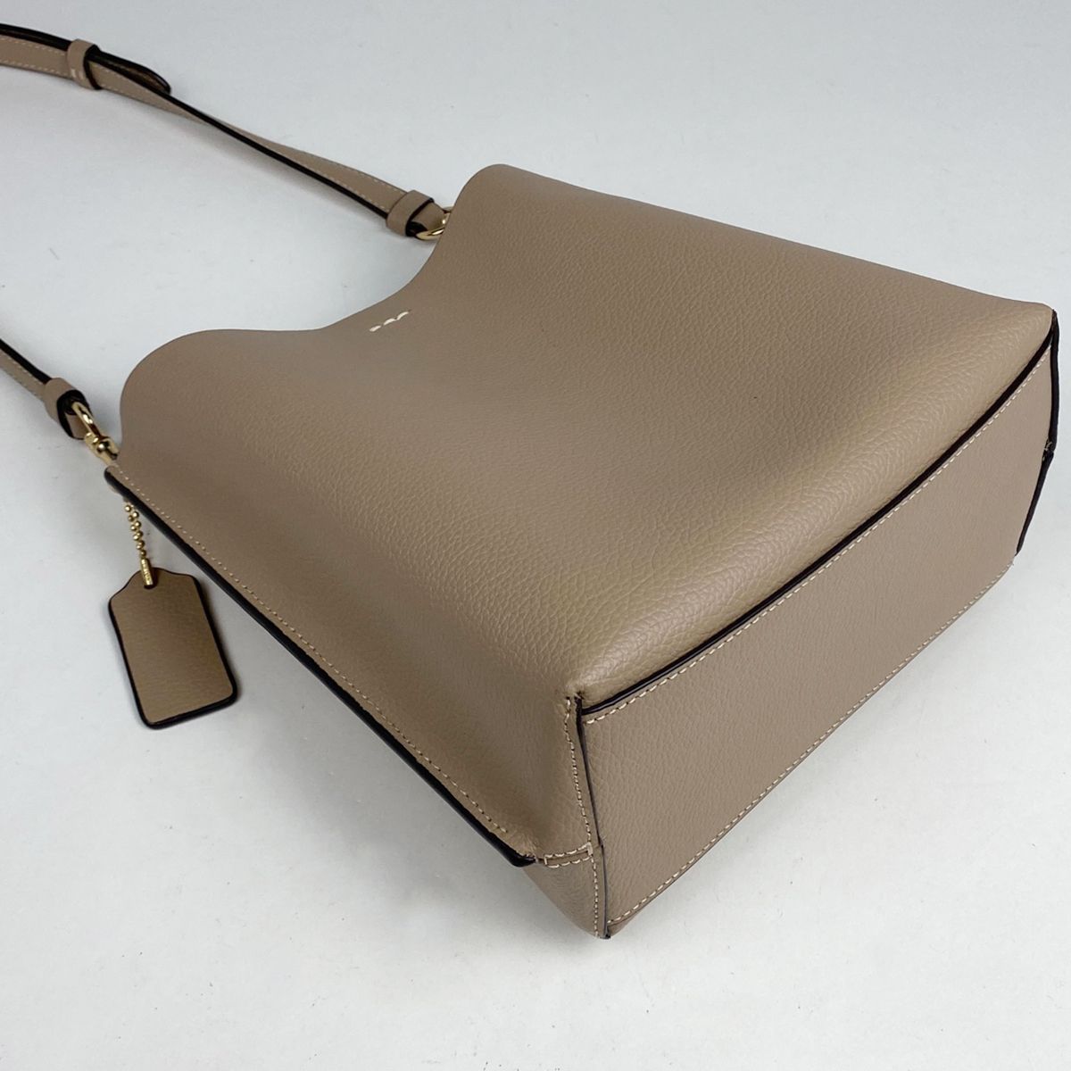 コーチ COACH ロゴ ショルダーバッグ 斜め掛け ショルダーバッグ