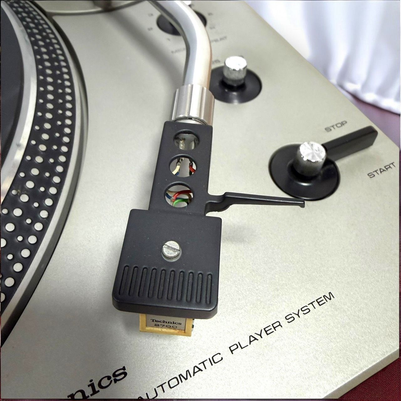 ダイレクトドライブ ターンテーブル