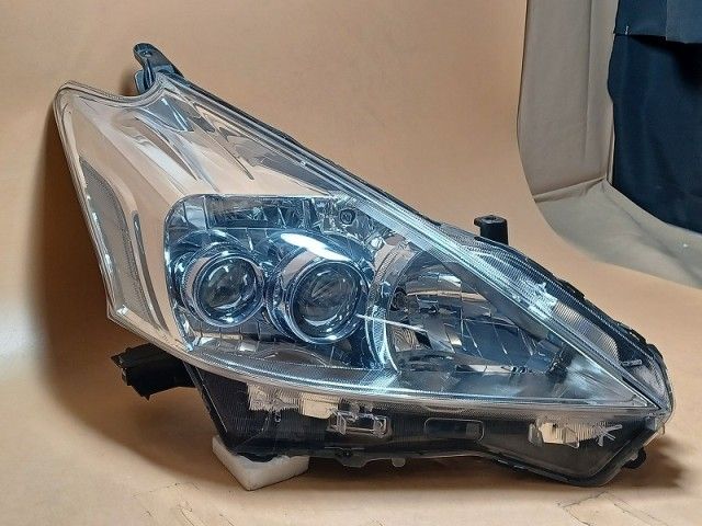 コーティング済 プリウスα ZVW40W 左ヘッドランプ・ヘッドライト G 7人