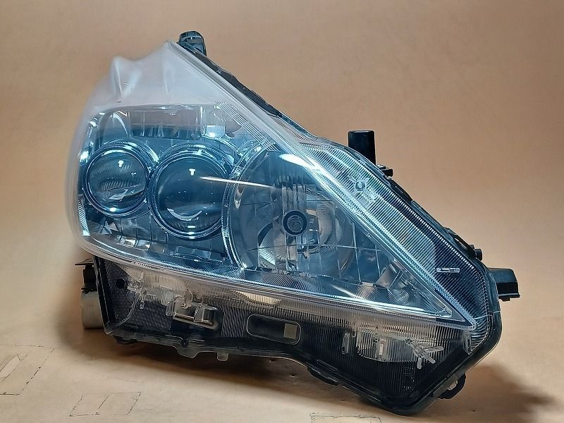 コーティング済 プリウスα ZVW41W 右ヘッドランプ・ヘッドライト S