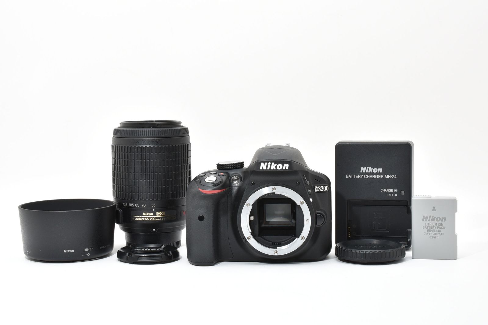 □ 美品 □ ニコン Nikon D3300 レンズセット ≪S数2,400回 動作光学