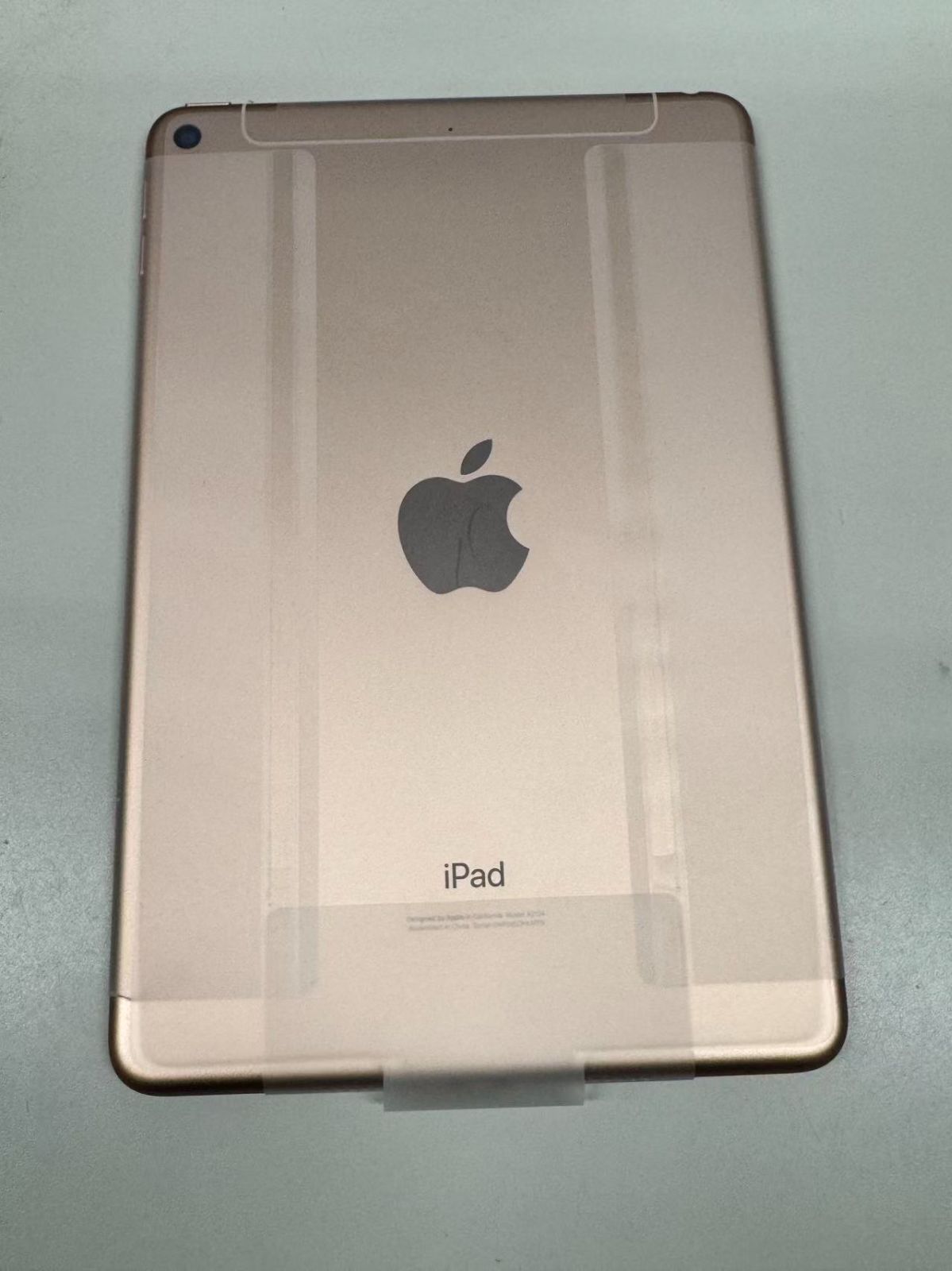 品 電池100％ SIMフリー iPad mini 5 64 GB ゴールド