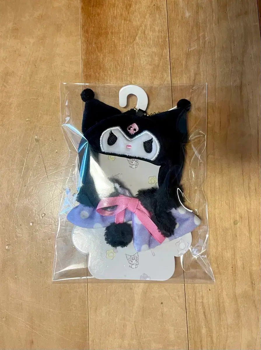 サンリオ クロミ 10cm ぬいぐるみ服 GSコンビニ配送 +2000 【公式通販】