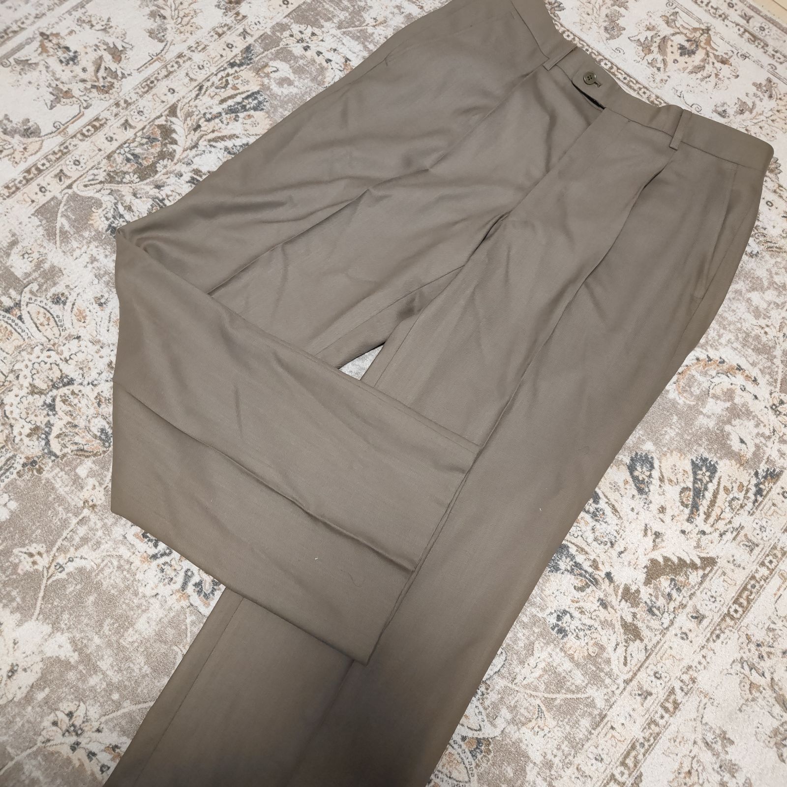 Christian Dior Sports クリスチャンディオール カーキ スラックス