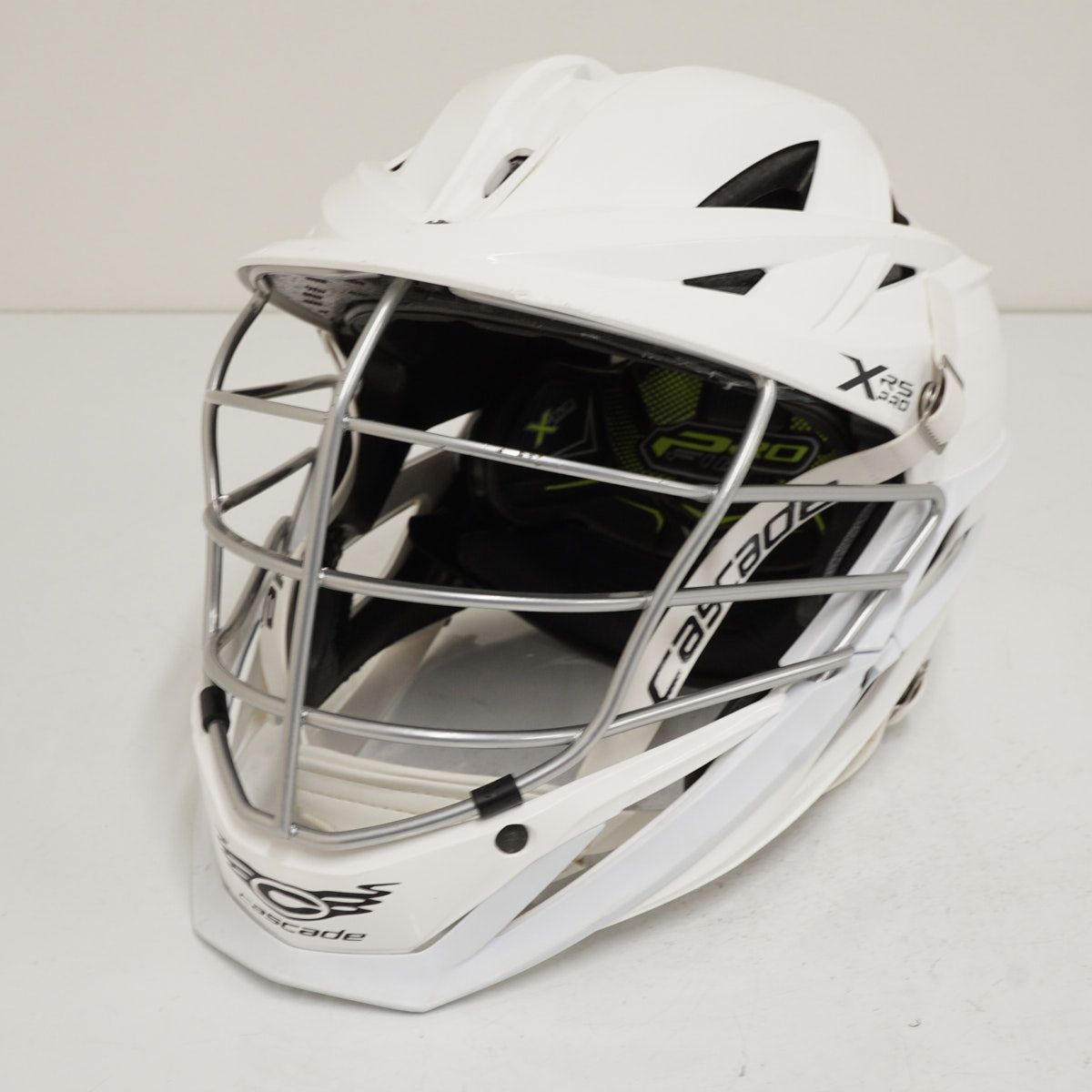 Cascade XRS PRO カスケード ラクロスヘルメット 品 OSFMサイズ 調整 ホワイト スポーツ 防具 X 8428