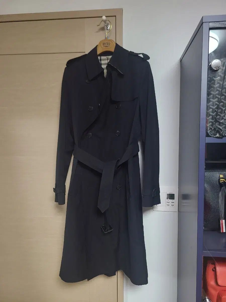 バーバリー ブラック トレンチコート