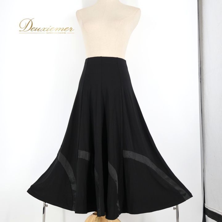 TAKA DANCE 黒 ダンス衣装　レディース 新品未使用 社交ダンス 衣装 スカート ブラック系 タカダンス TAKA DANCE 黒