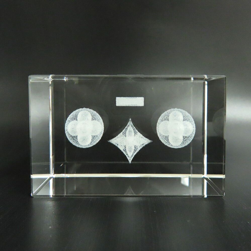 Louis Vuitton クリスタルペーパーウェイト 名古屋】ルイヴィトン ペーパーウェイト クリスタル モノグラム