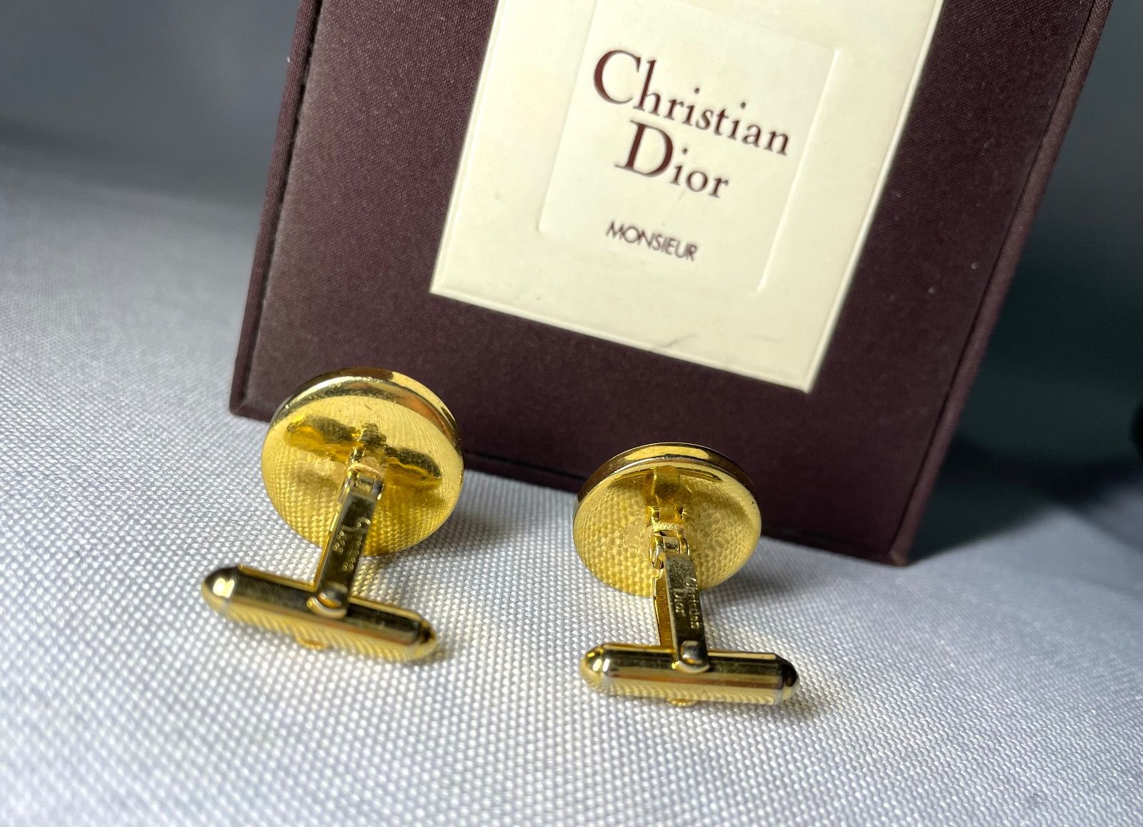 Dior 美品 カフス & 箱 美品 希少 Dior ディオール ソーダライト装飾 ゴールド オーバル