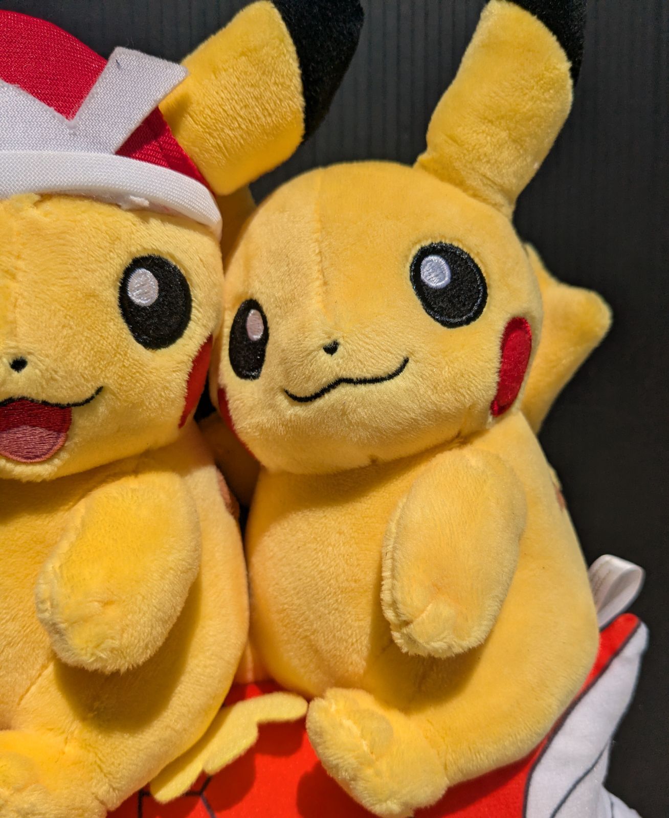 ポケモンセンターオリジナル ぬいぐるみ マンスリーペアピカチュウ2016