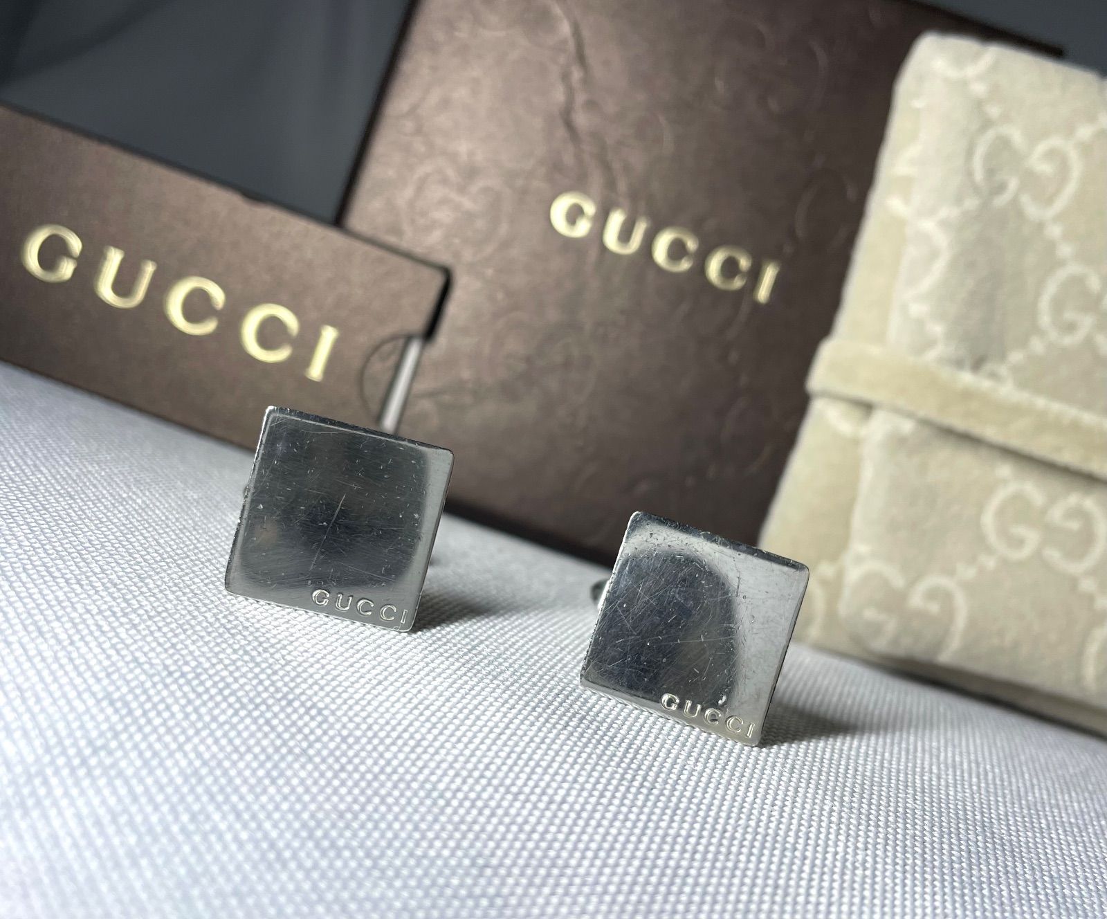 GUCCI グッチ ブランドロゴ文字 スターリングシルバー SV925スクエア