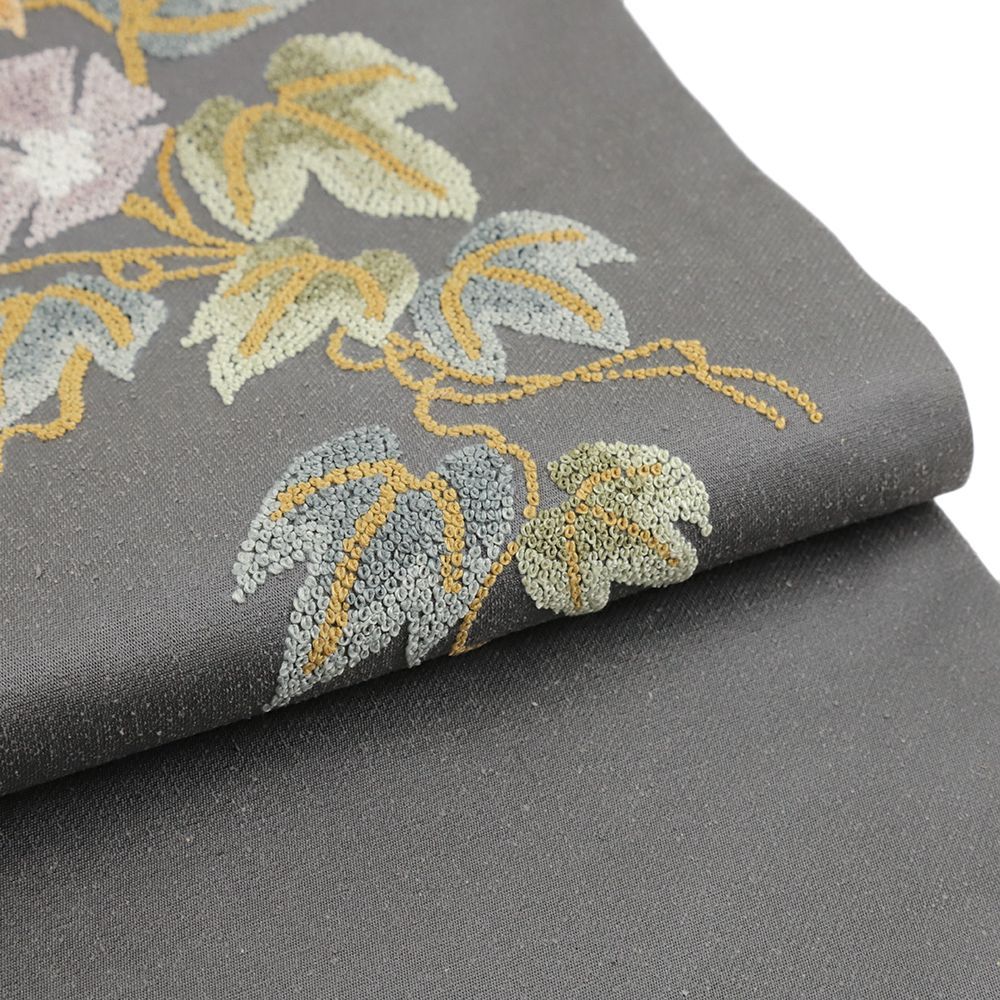 名古屋帯 紬 相良刺繍 グレー 正絹 中古 花 朝顔 手刺繍 帯 リサイクル