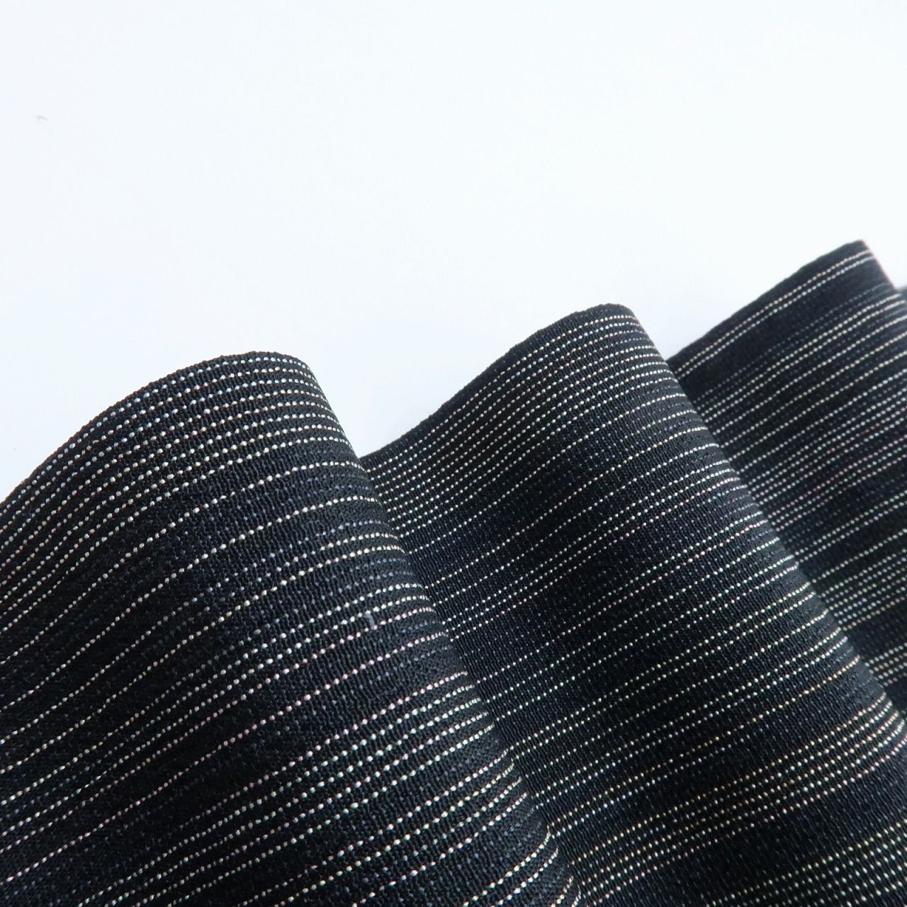 百華❀Y4106◇美品 正絹 やまと誂製 手縫い仕立て 縦縞 桜 塩沢お召