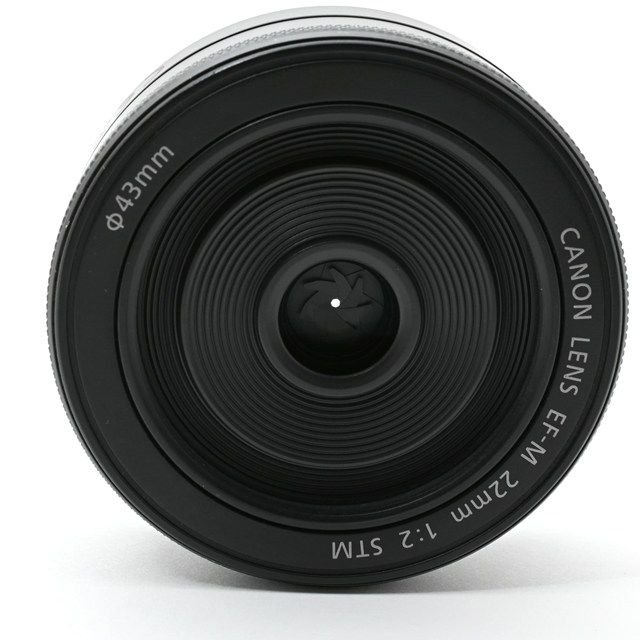 良品＞ Canon EF-M22mm アウトレット F2 STM｜明るい単焦点レンズ｜小