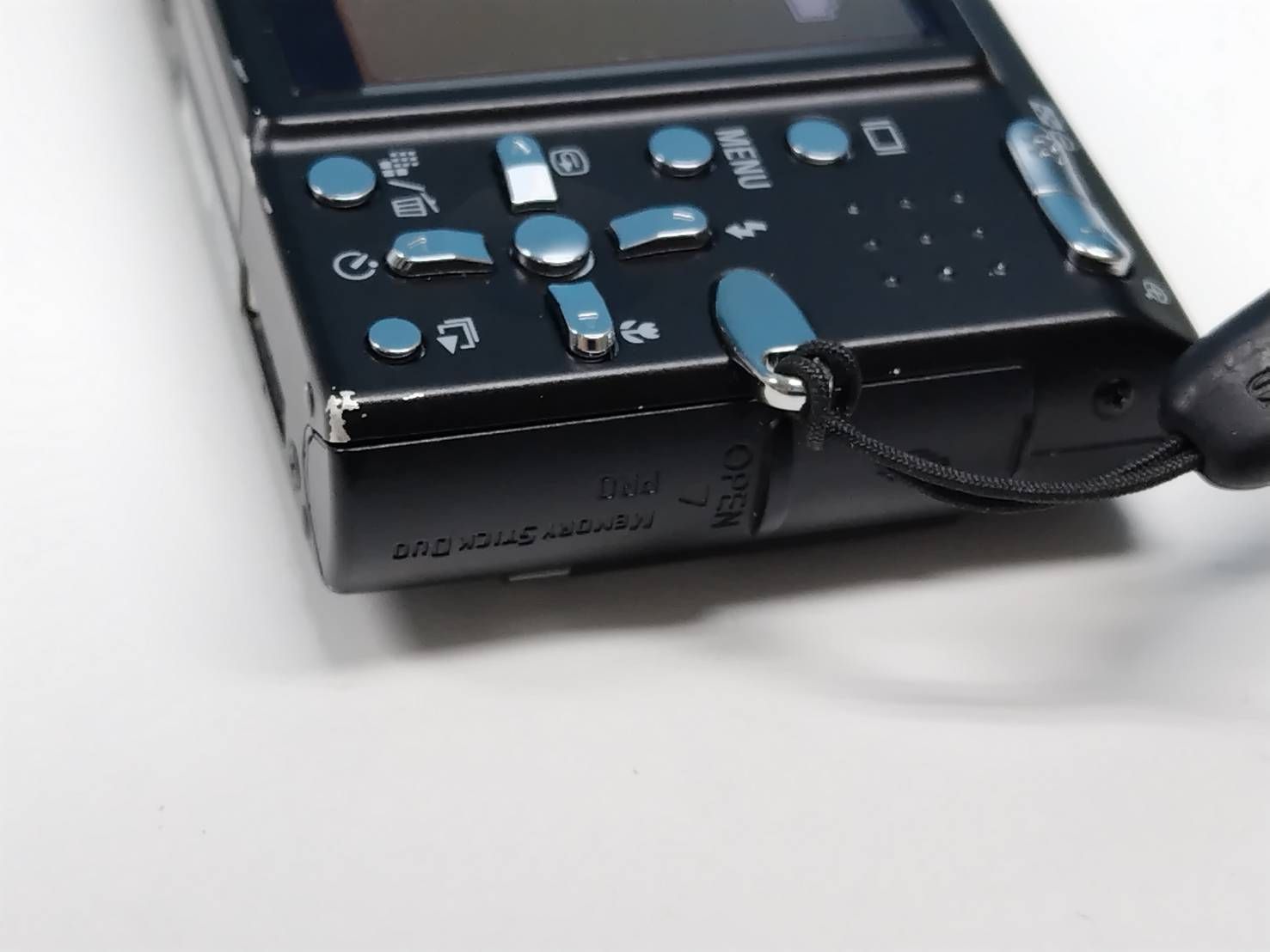 ジャンク】SONY Cyber-shot DSC-T9/コンパクトデジタルカメラ - メルカリ