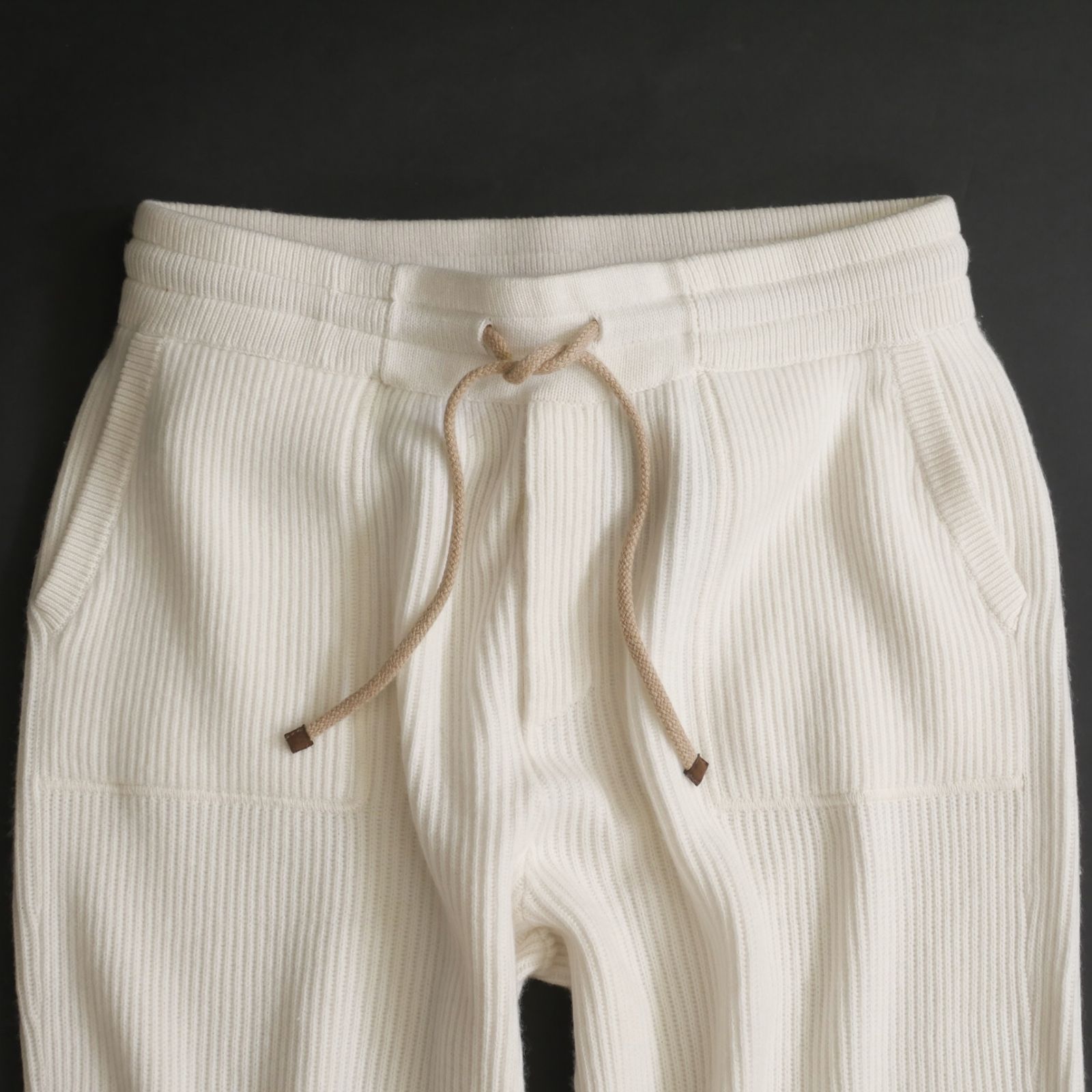 dt205○XL○BRUNELLO CUCINELLI○ブルネロクチネリ○冬を包む至福肌