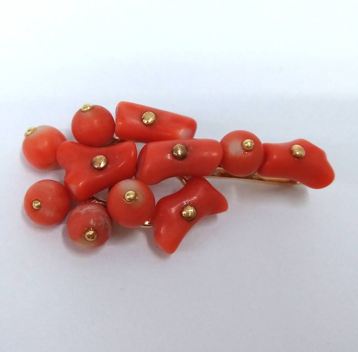 K 18 サンゴ系 ブローチ 1 8 3 5 cm 約4 7 g