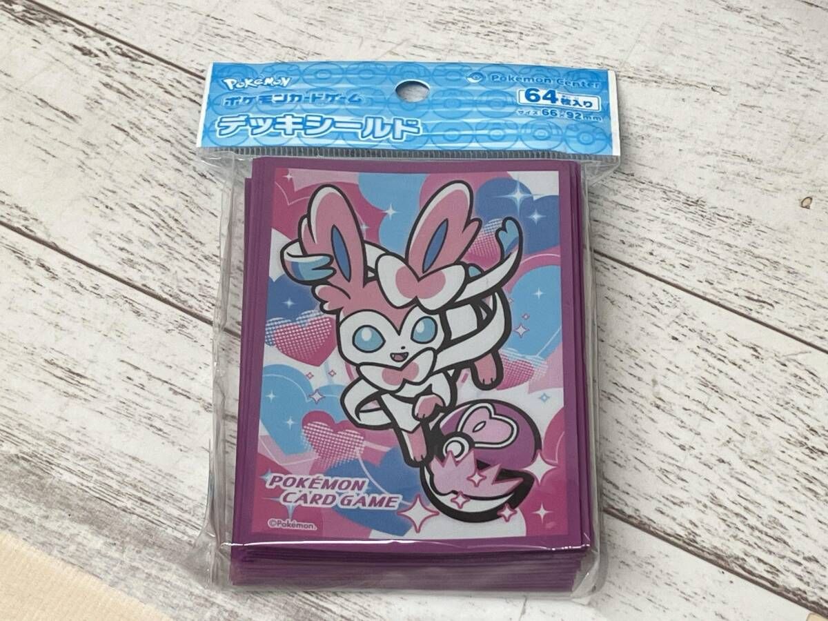 ポケモンカードゲーム デッキシールド BALL FREAK NP ニンフィア