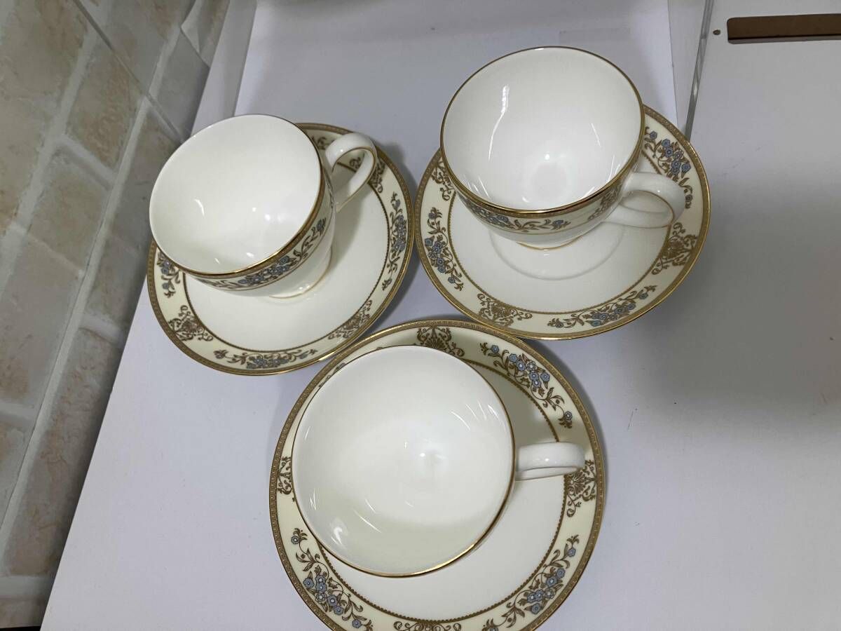 カップ ソーサー