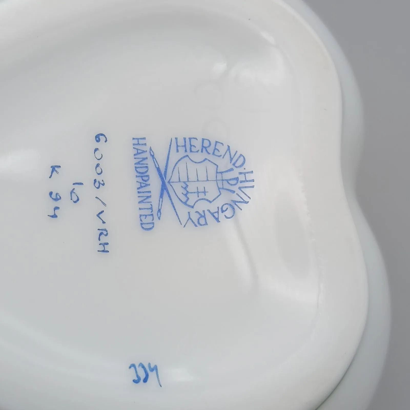  ヘレンド ウィーンの 小物入れ ボンボニエール Herend フードカバー 泡立て器 菓器 菓子入れ 食器