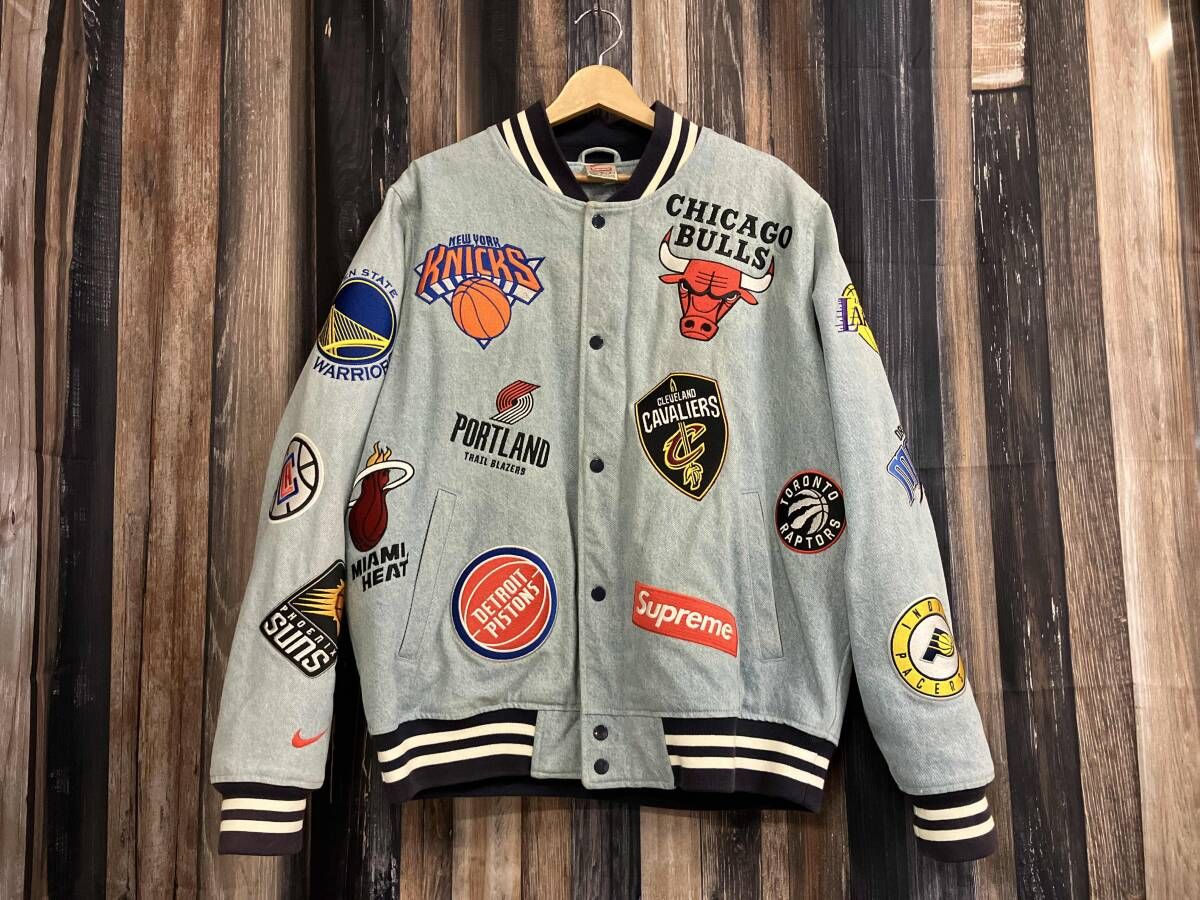 Supreme x NIKE シュプリームxナイキ NBA Denim Warm Up Jacket デニムウォームジャケット スタジャン AO 3632 440 ライトブルー L