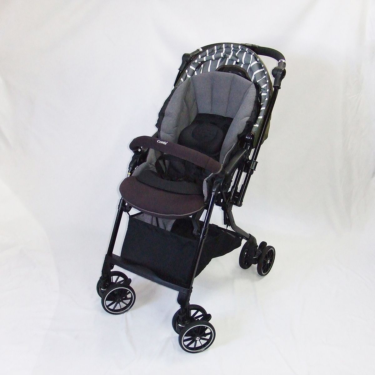  っ 厳選 ベビーカー コンビWL スゴカル4キャス compact エッグショック HK combi 1カ月から3歳 C.一般 ベビーカー バギー 外出 移動用品