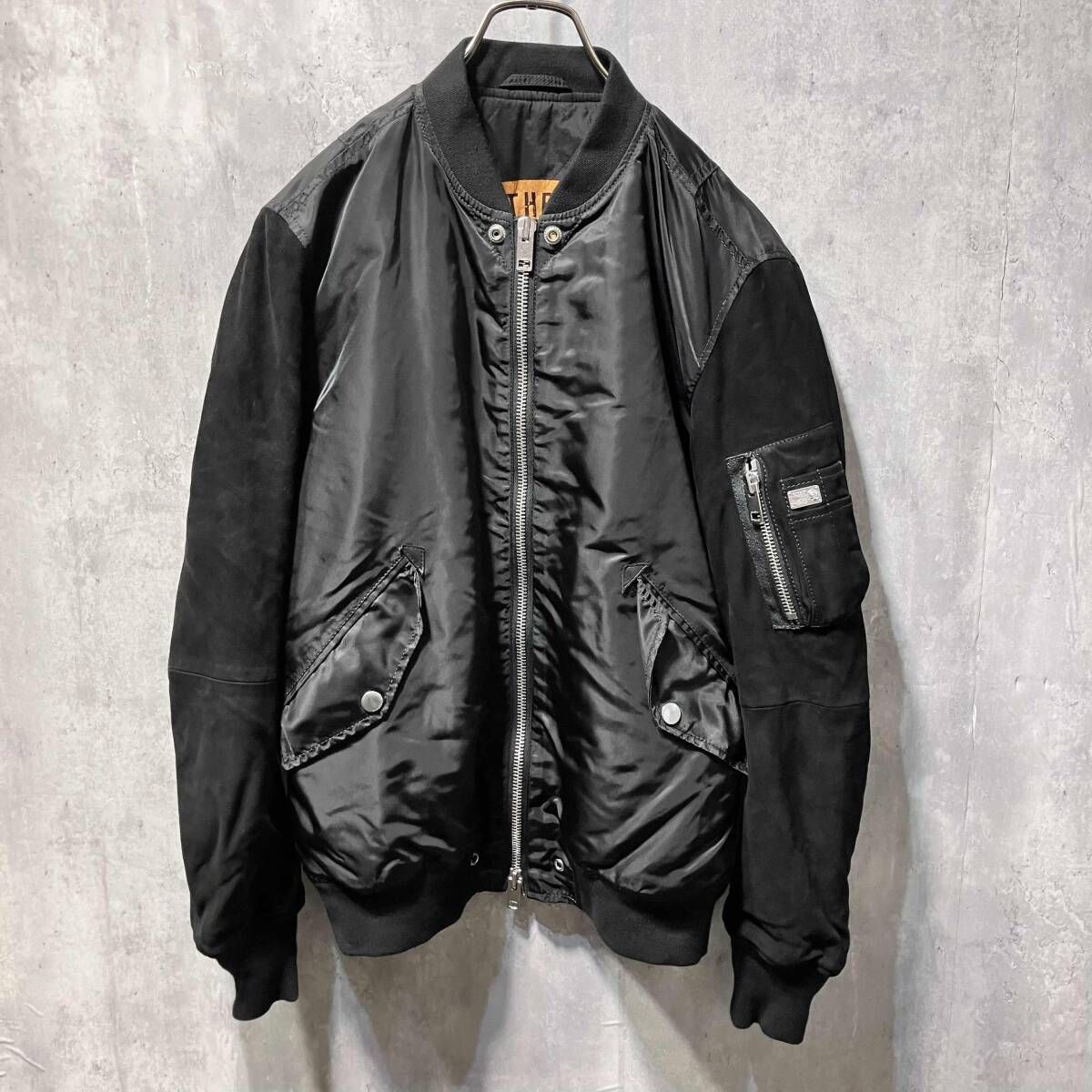 Kaya 様14kgfバイカラーカーネリアン フラワーカービングチャーム