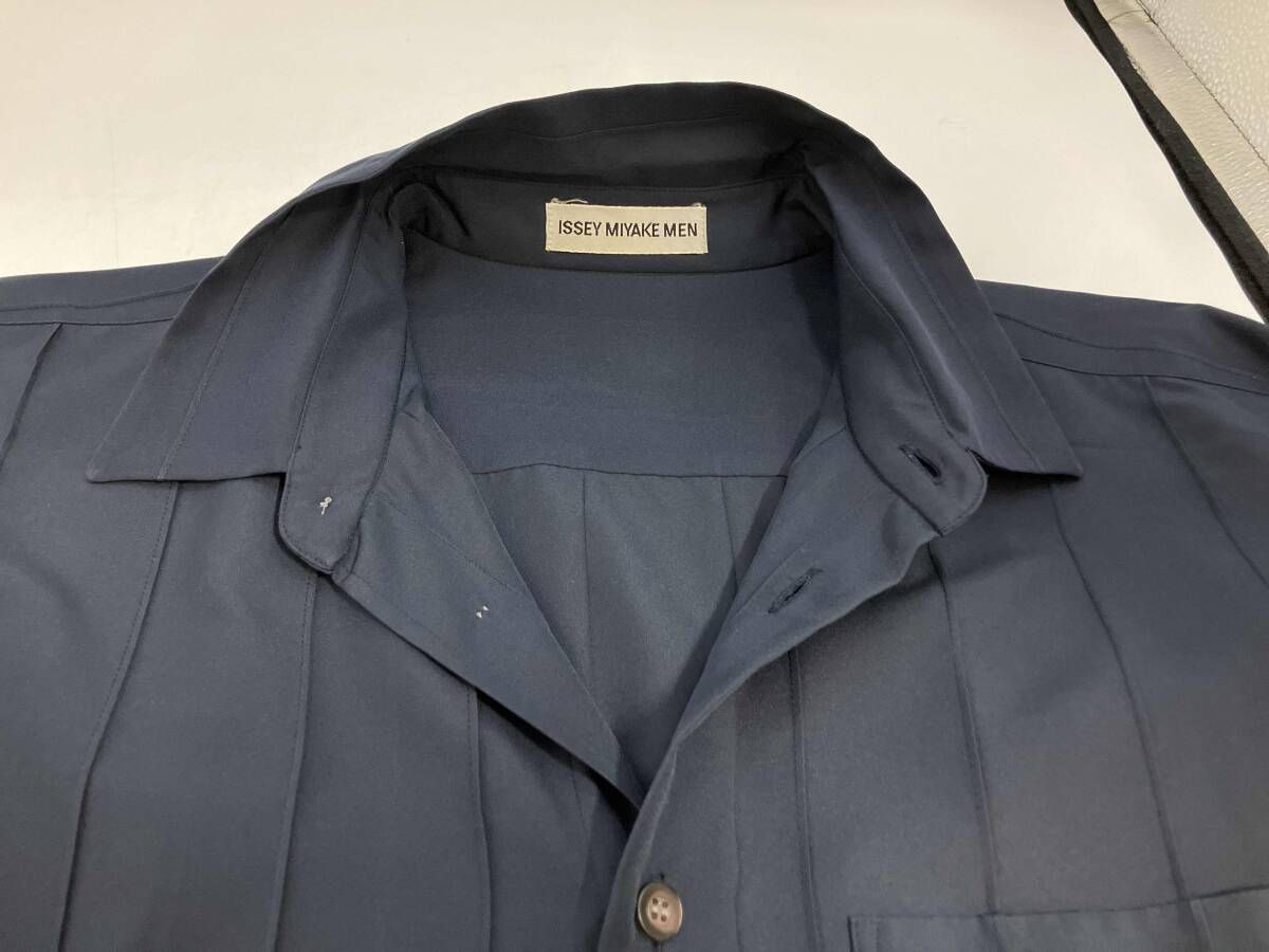 ISSEY MIYAKE MEN イッセイミヤケ 長袖プリーツシャツME61FJ063 メンズ