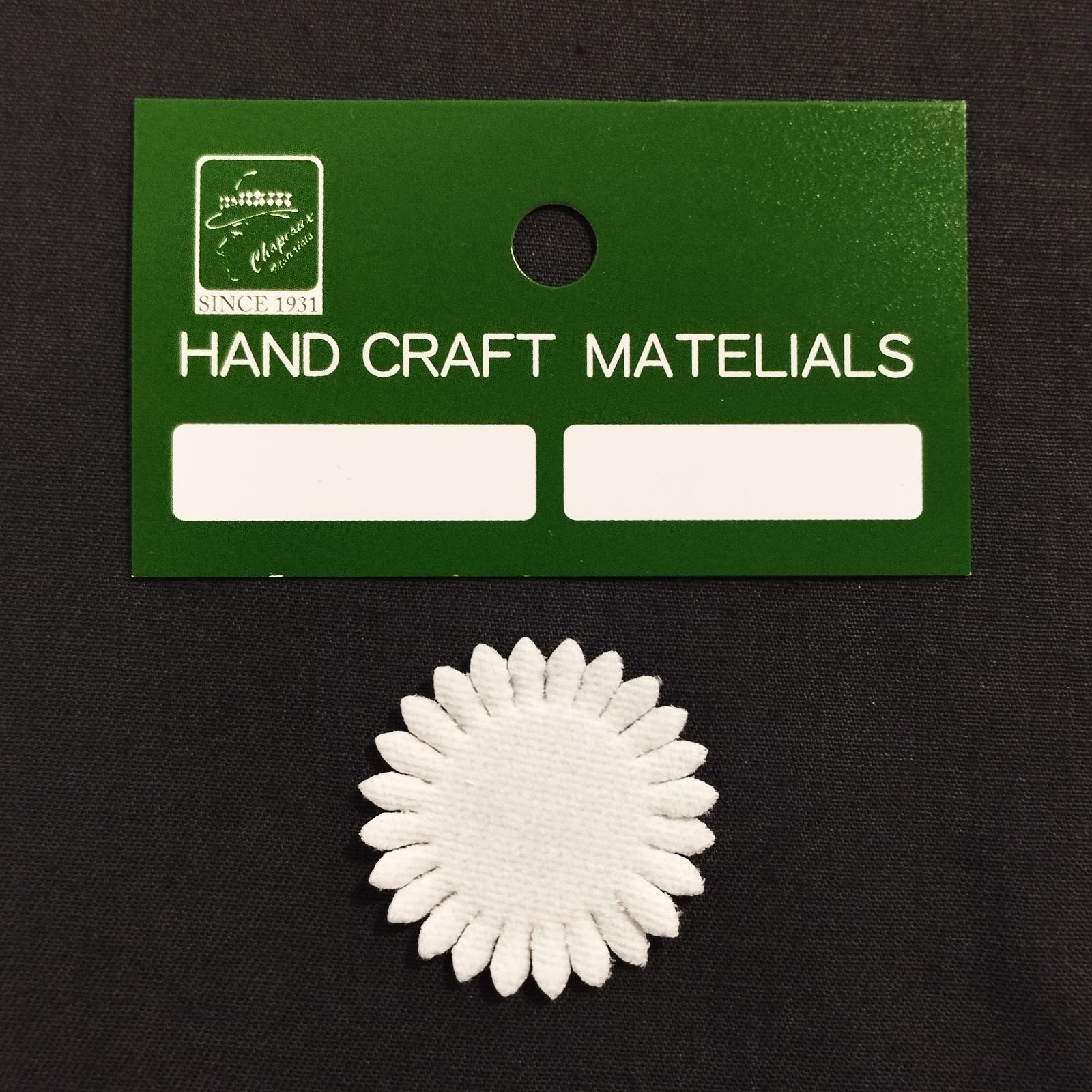 〇アートフラワー材料 抜弁 マーガレット ガク ビロード 50枚入 抜き弁